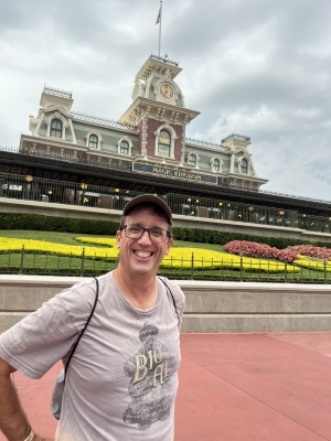 MK enterance
